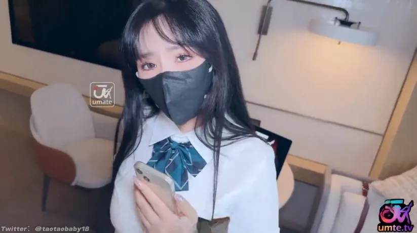 對皮膚感到焦慮的學生妹聽說精液可以改善皮膚 櫻空桃桃