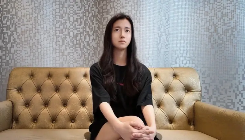 口爆插射19歲藝校生