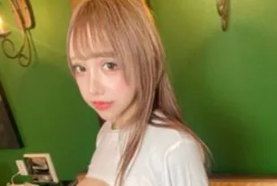 FC2PPV-4775424 擁有國寶級N罩杯超巨乳的可愛辣妹