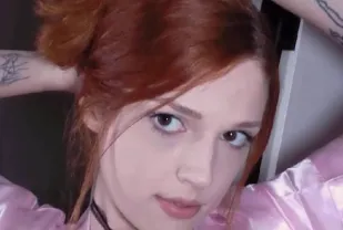 FC2PPV-4620946 在克羅埃西亞的酒吧裡