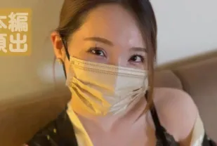 FC2PPV-4668098 和一名寫真模特兒在溫泉地點偷偷拍攝