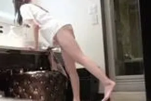 FC2PPV-4658198 一個什麼都不懂的 19 歲女孩