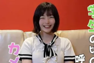 FC2PPV-4833987 單純的女孩在一次酒後成為了我的性伴侶