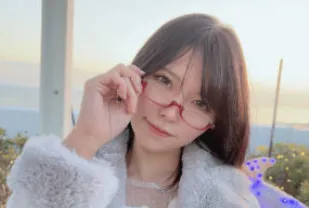 FC2PPV-3317484 魅力十足的傲嬌G罩杯美牙師