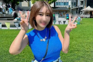 FC2PPV-3035966 大學生情侶在公園的性愛畫面被曝光