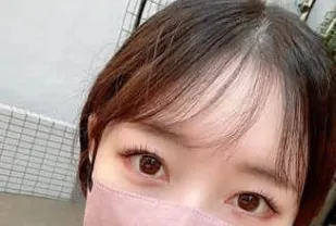 FC2PPV-4693180 大叔援交系女大學生穿著黑絲襪性愛自拍影片