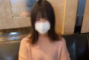 FC2PPV-4521937 稍微長大但還是可愛
