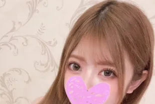 FC2PPV-4674037 E罩杯著名高中生星巴克兼職