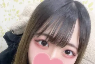 FC2PPV-4642364 在辦公室和洗臉台前被操