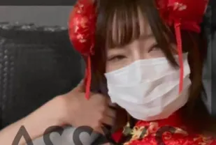 FC2PPV-4653393 給熱愛cosplay的美女中出