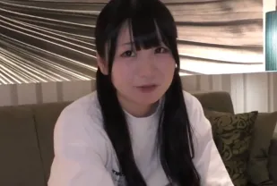 FC2PPV-3353973 雙馬尾女孩