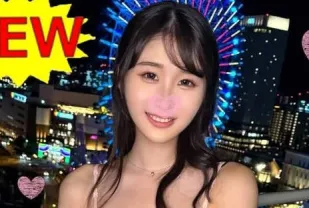 FC2PPV-4678120 一位年輕美麗的妻子不快樂並且渴望性愛