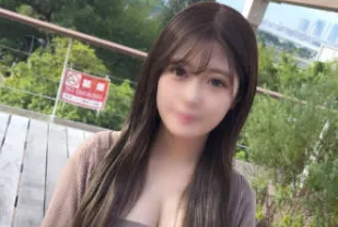 FC2PPV-4024079 行走的淫女