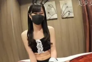 FC2PPV-1651181 模特兒Mai休假前的cosplay
