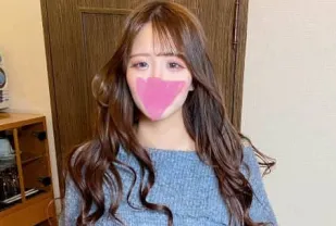 FC2PPV-4643584 超級可愛的白人女孩