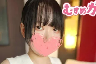 FC2PPV-4665603 黑髮的大學按摩女郎