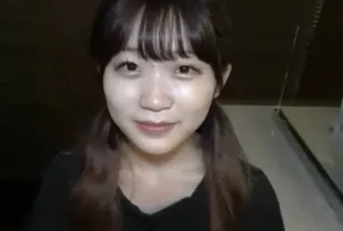 FC2PPV-3611004 中田妹妹身高152cm膚色白皙的美妝店員那挑逗男人心弦的表情動作簡直萌翻
