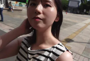 FC2PPV-3973082 白皙美麗的運動型女孩