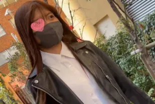 FC2PPV-2903429 美麗的文學系學生