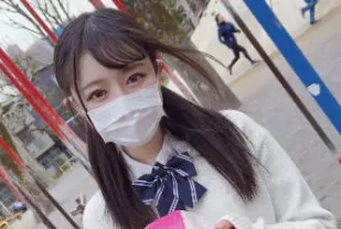 FC2PPV-3182226 漂亮黑辮女高中生