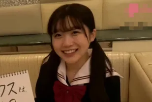 FC2PPV-4432303 第五彈可愛素人Deco醬的白虎中出自拍影片可愛素人Deco醬