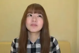FC2PPV-3181402 雛女初次偷情狂插重射高潮痙攣