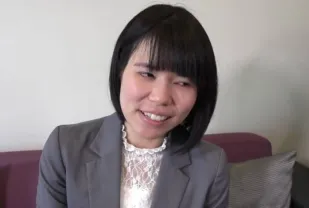 FC2PPV-2725040 身材絕美的已婚人壽保險業務員