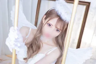 FC2PPV-2938616 中出擁有眾多粉絲的美麗網紅