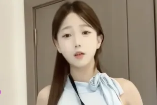 這甜美主播太銷魂了！前途後翹的自慰情趣影片