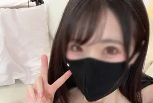 FC2PPV-4594529 深深的法式熱吻
