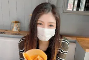 FC2PPV-2854592 可愛的店員