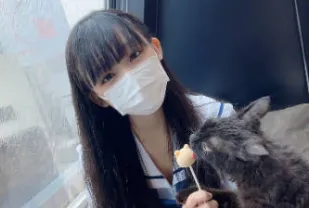 FC2PPV-3102525 純真無邪的外表讓人難以想像她是如此敏感