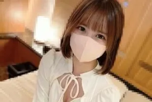 FC2PPV-4145153 現役模特兒級美女