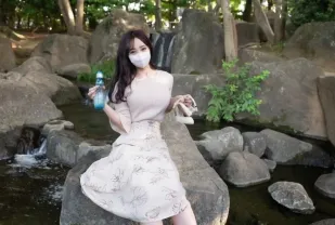 FC2PPV-3108899 白皙豐滿的女大學生