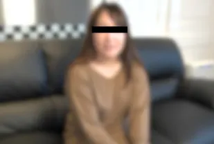 FC2PPV-4543091 前蕩婦飢渴人妻AV出道