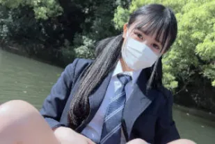 FC2PPV-3688467 學生有著不能告訴任何人的秘密