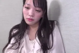 FC2PPV-3186226 濃稠粘稠的精液糾纏在毛茸茸的陰部中