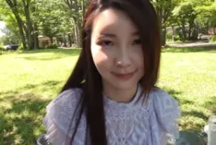 FC2PPV-4544448 F罩杯巨乳接待員的顏值