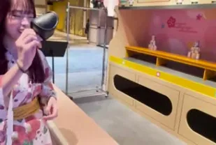 FC2PPV-4719294 關西腔可愛的西野七瀨相似的乃木坂系的JD