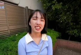 FC2PPV-3250712 大膽女大學生首嘗無套激爽高潮