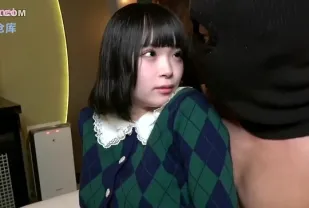 FC2PPV-4672556 租借純白白皙美少女首播