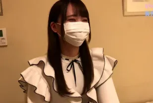 FC2PPV-4886248 清純美少女服務員制服偷情慘射