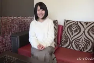 FC2PPV-4520822 無辜的剃光美女