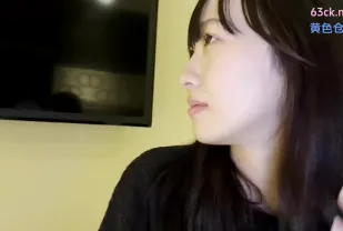 FC2PPV-480317超 高顏值清純偶像系女孩從緊張到敏感度飆升往未經多少人事的鮮嫩小穴裡內射播種超高顏值清純偶像系女孩