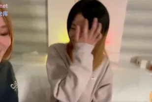 FC2PPV-4880098 模特兒交相機實拍激情戲