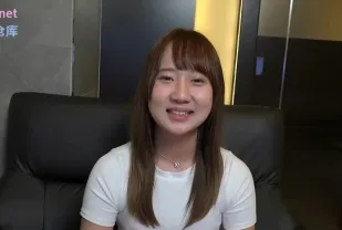 FC2PPV-4903878 罕見處陰柔美艷狂顛高潮射爆