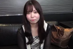 FC2PPV-4724358 超敏感黑髮美女