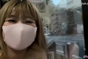FC2PPV-4781776 十九歲護士新生遭羞辱凌虐