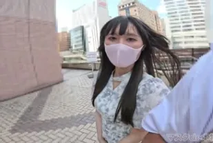 FC2PPV-4722813 世界上最年輕女性的性愛拍攝