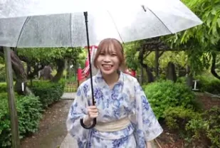 FC2PPV-4591734 溫室少女初次做愛羞怯轉為幸福的笑容